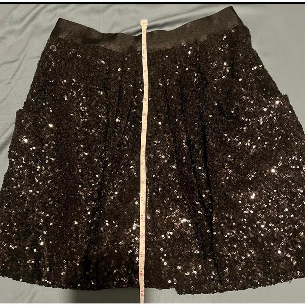 New Bebe black sequin cute party skirt size small - Picture 7 of 8